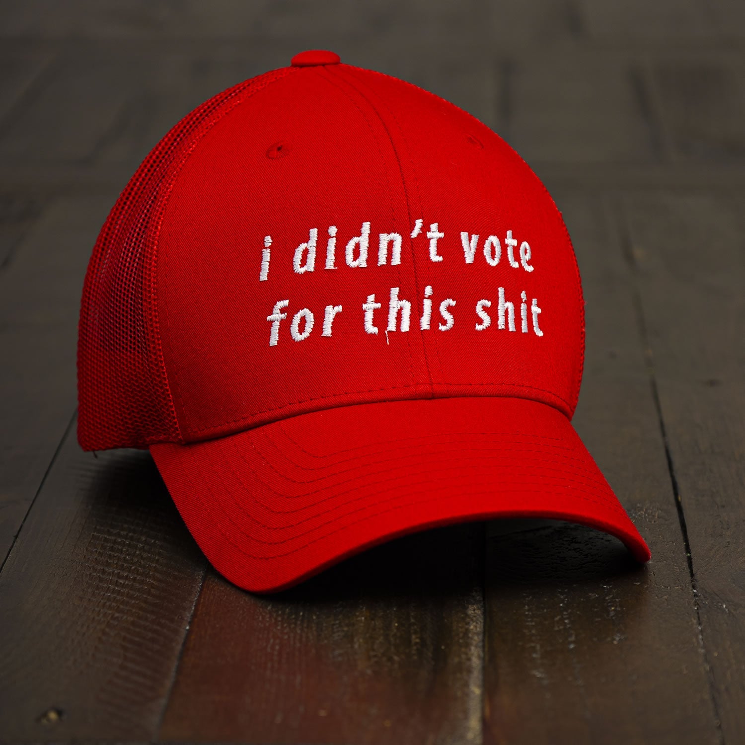 i didn't vote for this shit trucker hat Red 